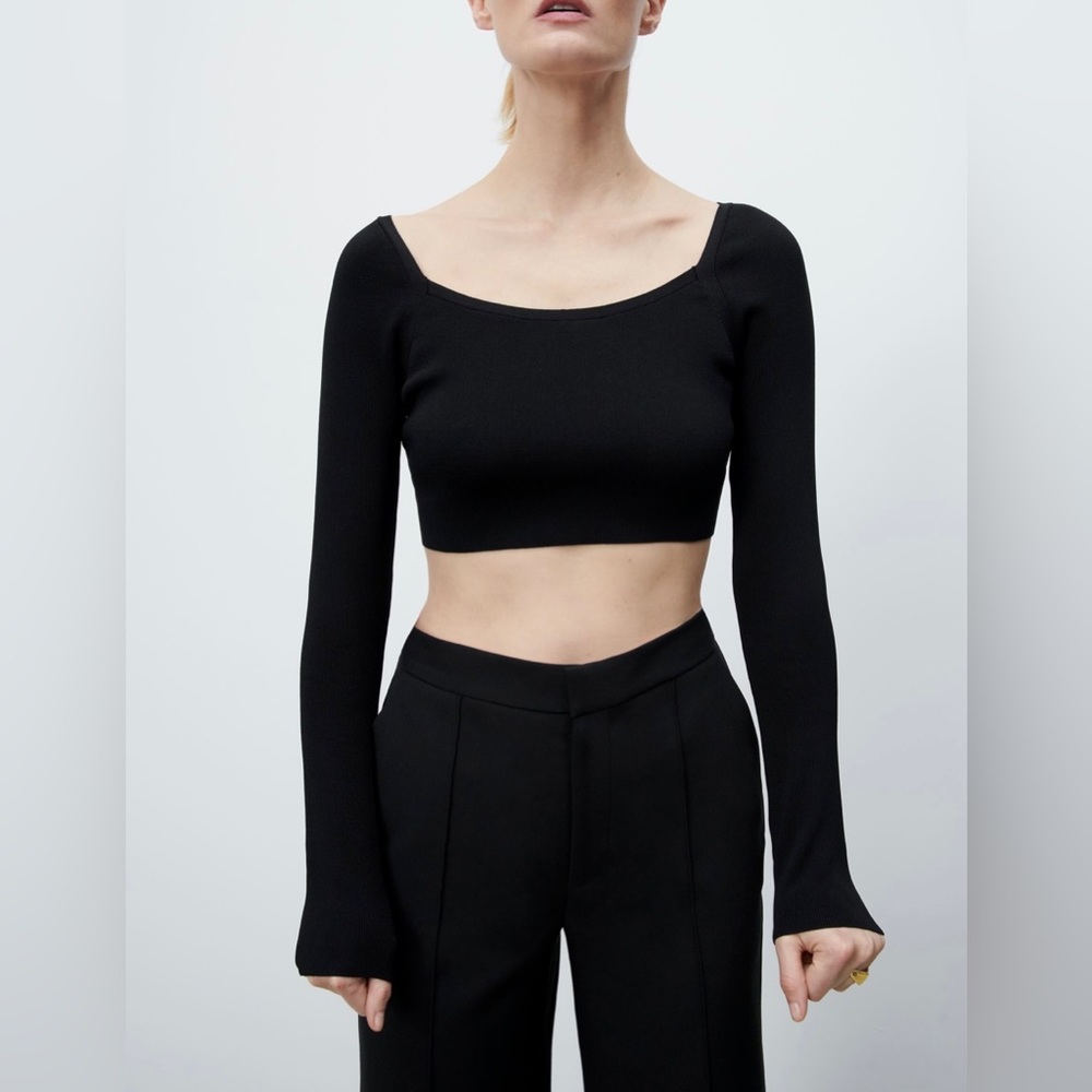 NWT Zara Women’s Knit Long Sleeve Crop Top